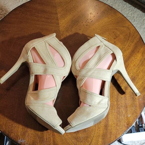 BRAND NEW CHRISTIAN SIRIANO GLADIATOR STYLE HIGH HEEL STILETTOS PUMP SHOES - Picture 15 of 15